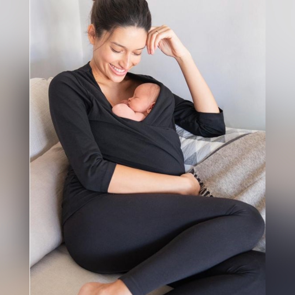 Seraphine black maternity skin to skin top in medium